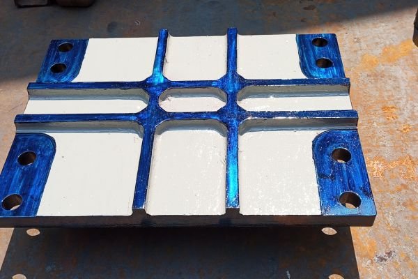 Precision Products 14 Holder for Traction Motor